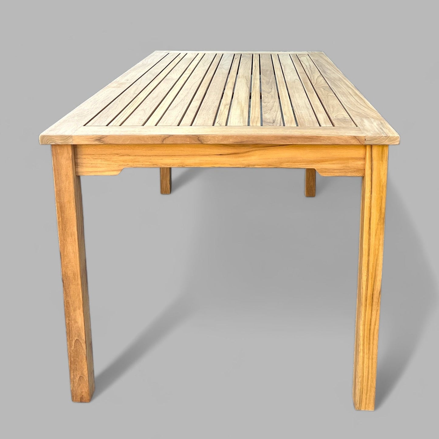 HLT084C - Table de salle à manger Anna en teck