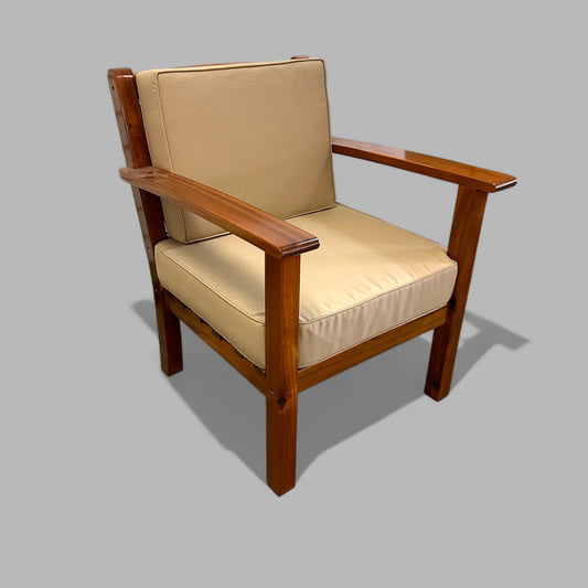 C1300A-P - Fauteuil Hilo finition polyuréthane