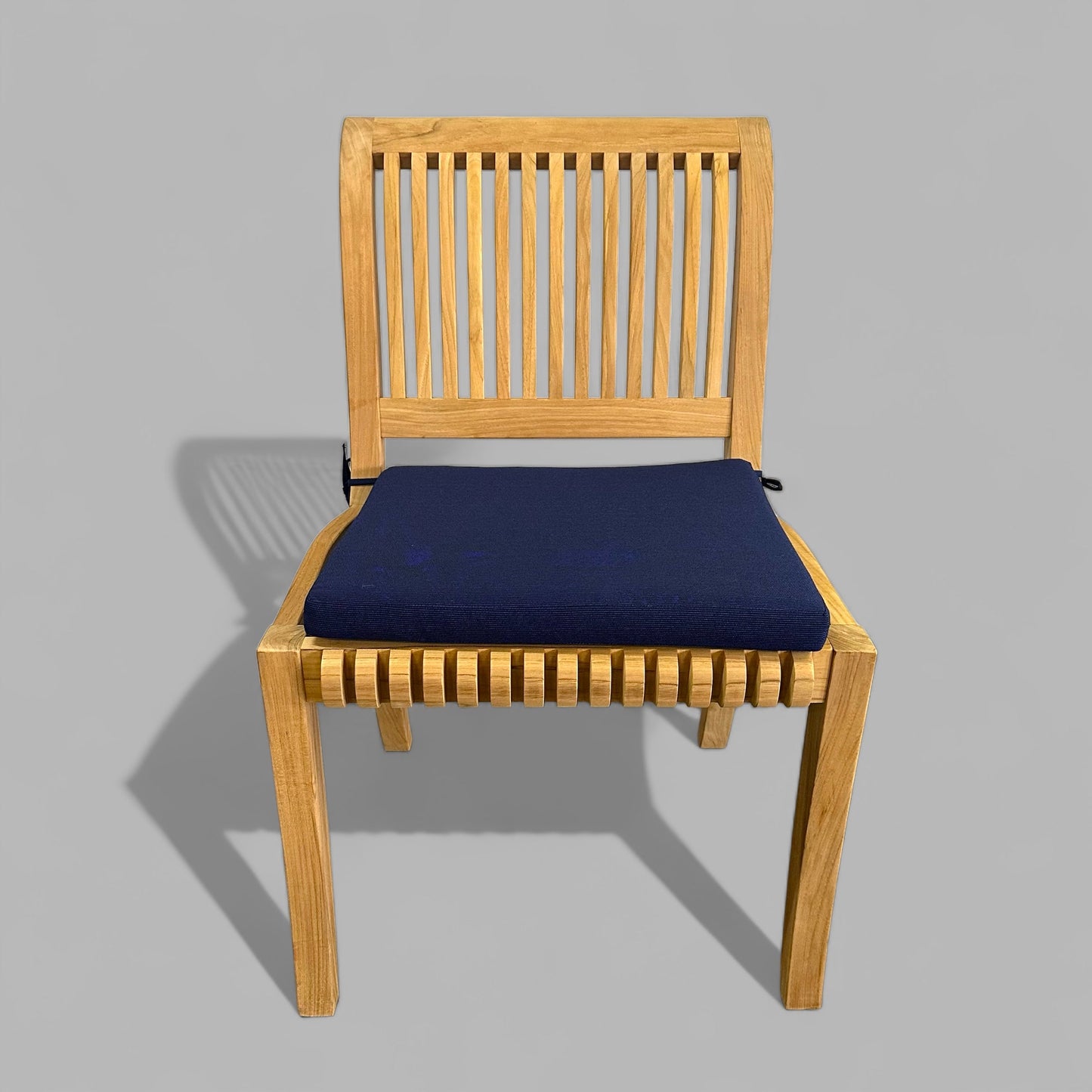 CU002 - Coussin de chaise en oléfine de 4 cm (17,5 x 18,5)