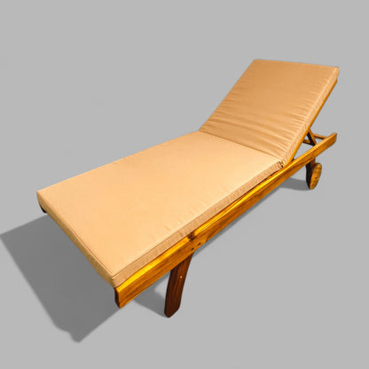L2203 - Chaise longue de piscine