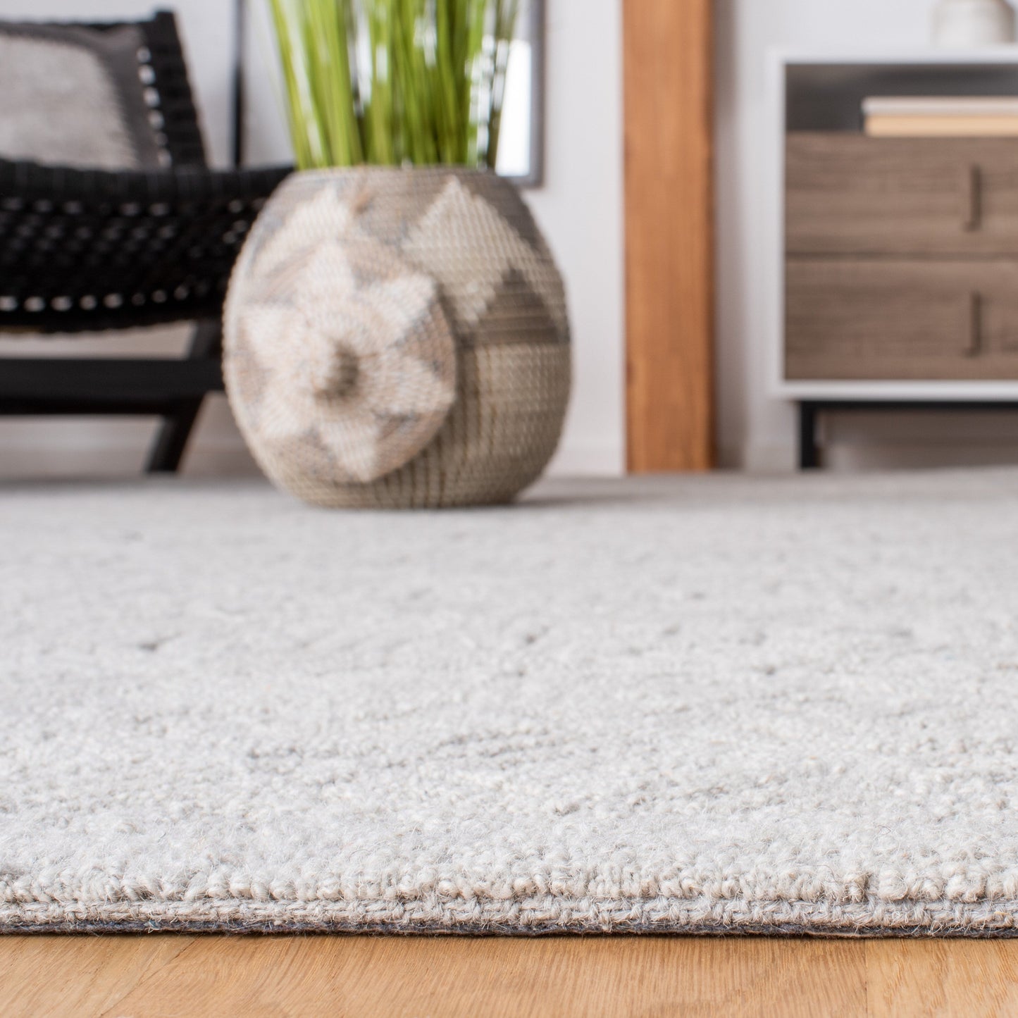 Tapis texturé en laine Tarsha fait main SAFAVIEH