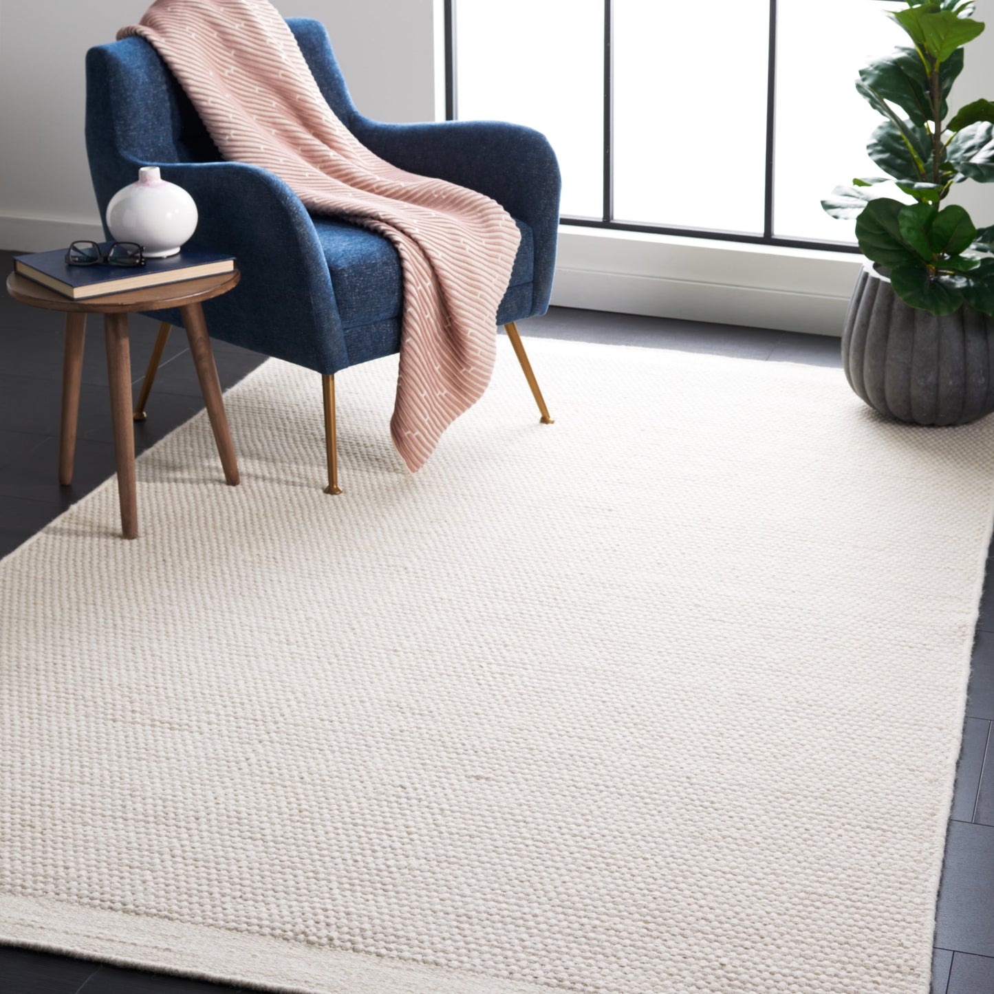 Tapis en laine Karie fait main du Vermont par SAFAVIEH