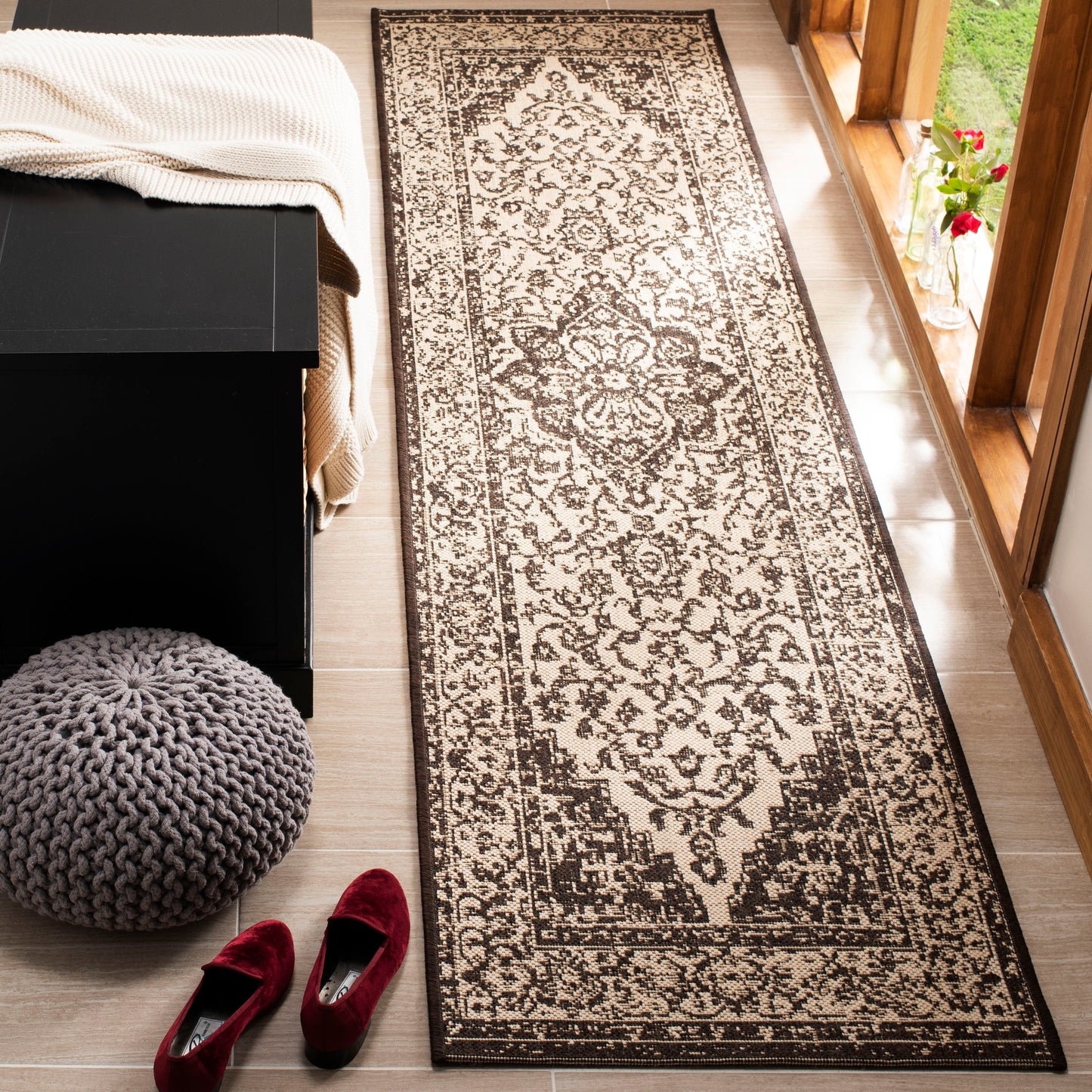 Tapis d'intérieur/extérieur imperméable SAFAVIEH Linden Louann pour terrasse ou jardin