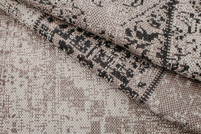 Collection de tapis dorés