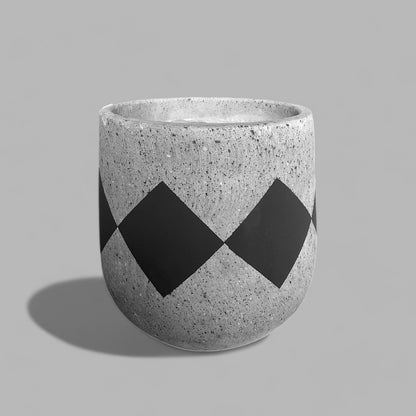 VT133S - JARDINIER EN MOUSSE LÉGÈRE PEINTE ET EN BÉTON